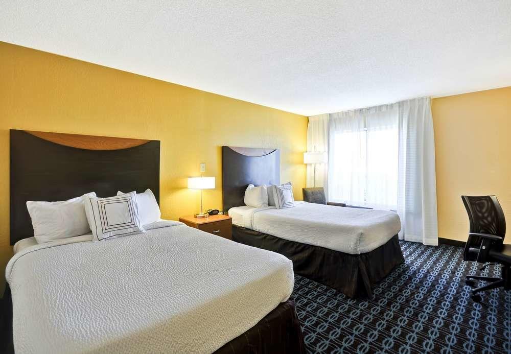Fairfield Inn & Suites By Marriott Atlanta Vinings/Galleria Smyrna Exterior foto